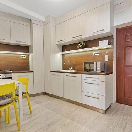 Apple Apartment Братислава Экстерьер фото